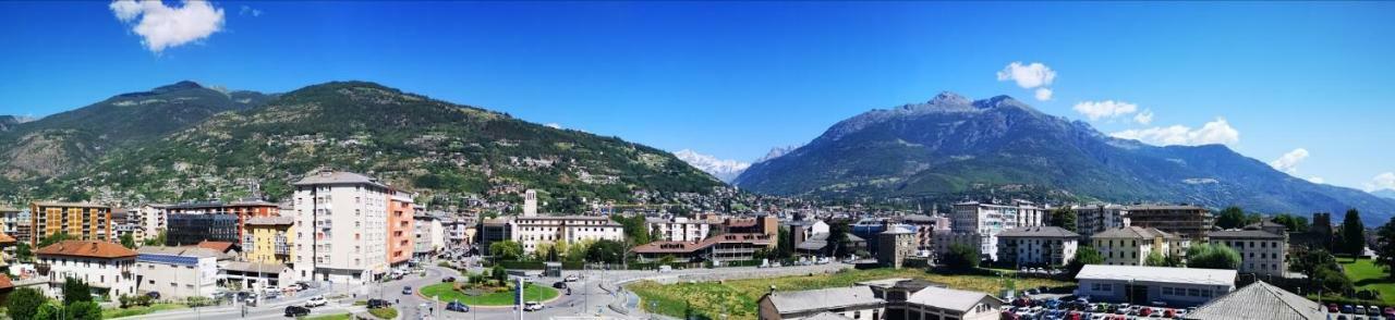 Grand Combin Appartement Aosta Buitenkant foto